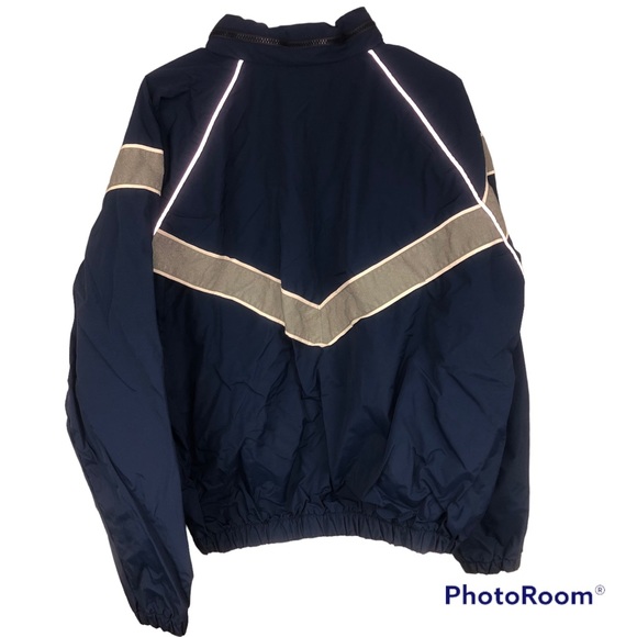 U.S AirForce Vintage Large Sized Windbreaker - Picture 2 of 3